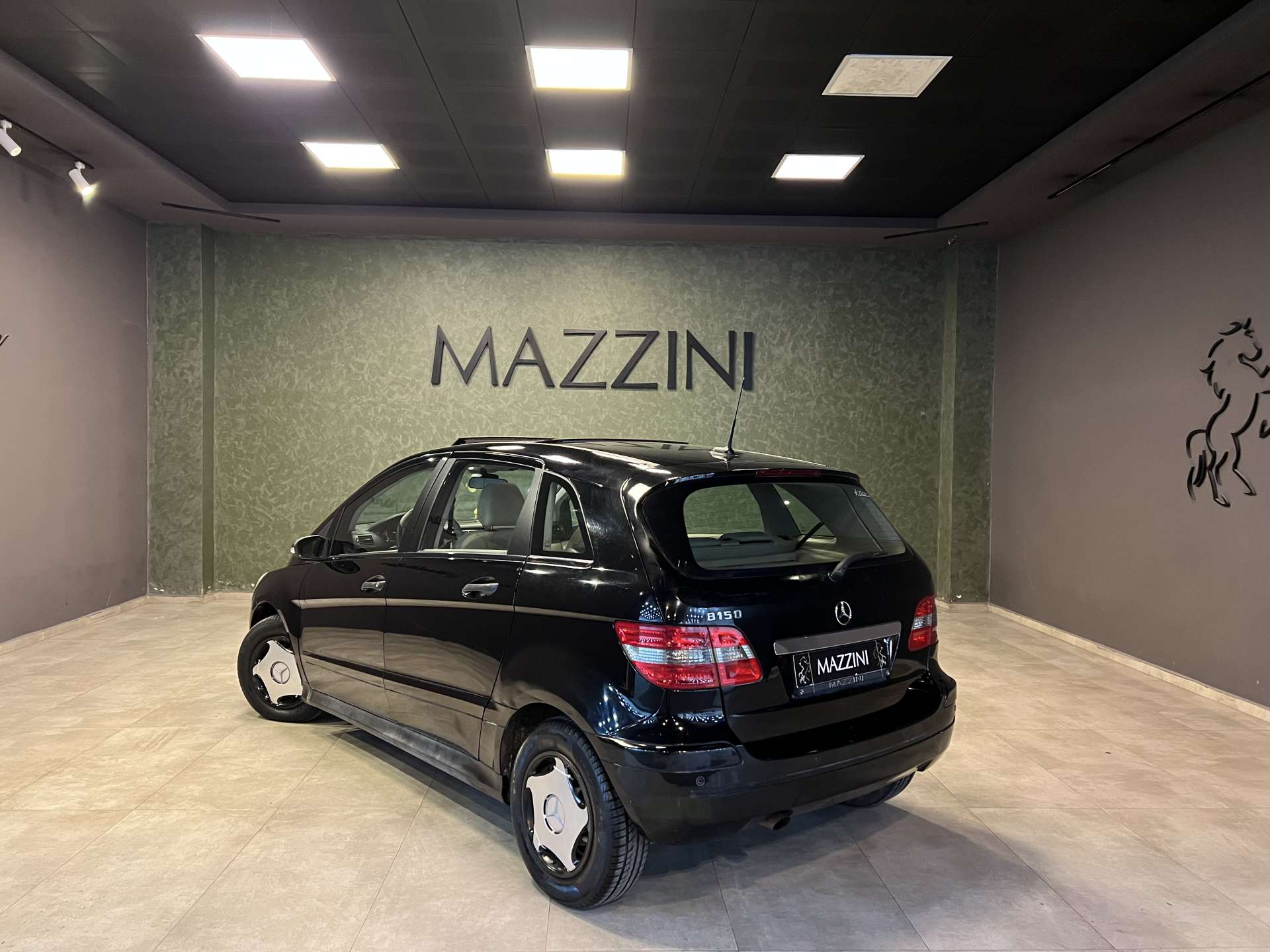 MERCEDES BENZ B150 BOYUT