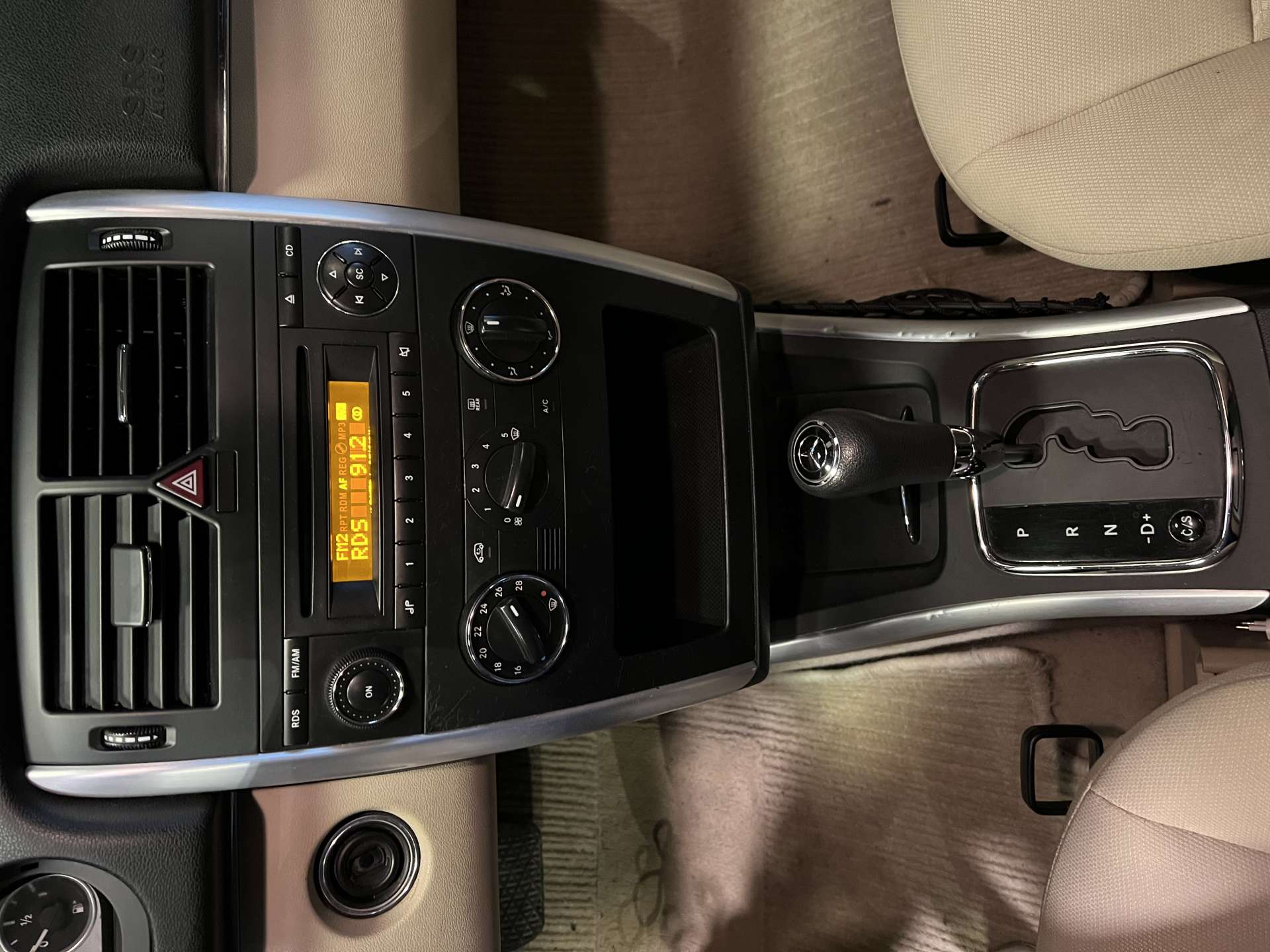 MERCEDES BENZ B150 BOYUT